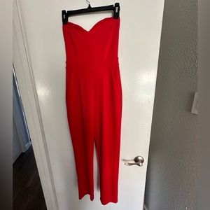 Strapless red jumper